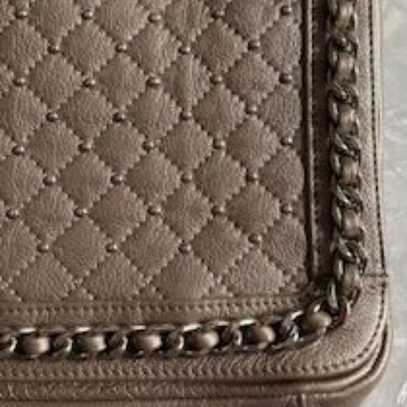 Bodhi Leather Handbag with Silver Hardware - Picture 4 of 7